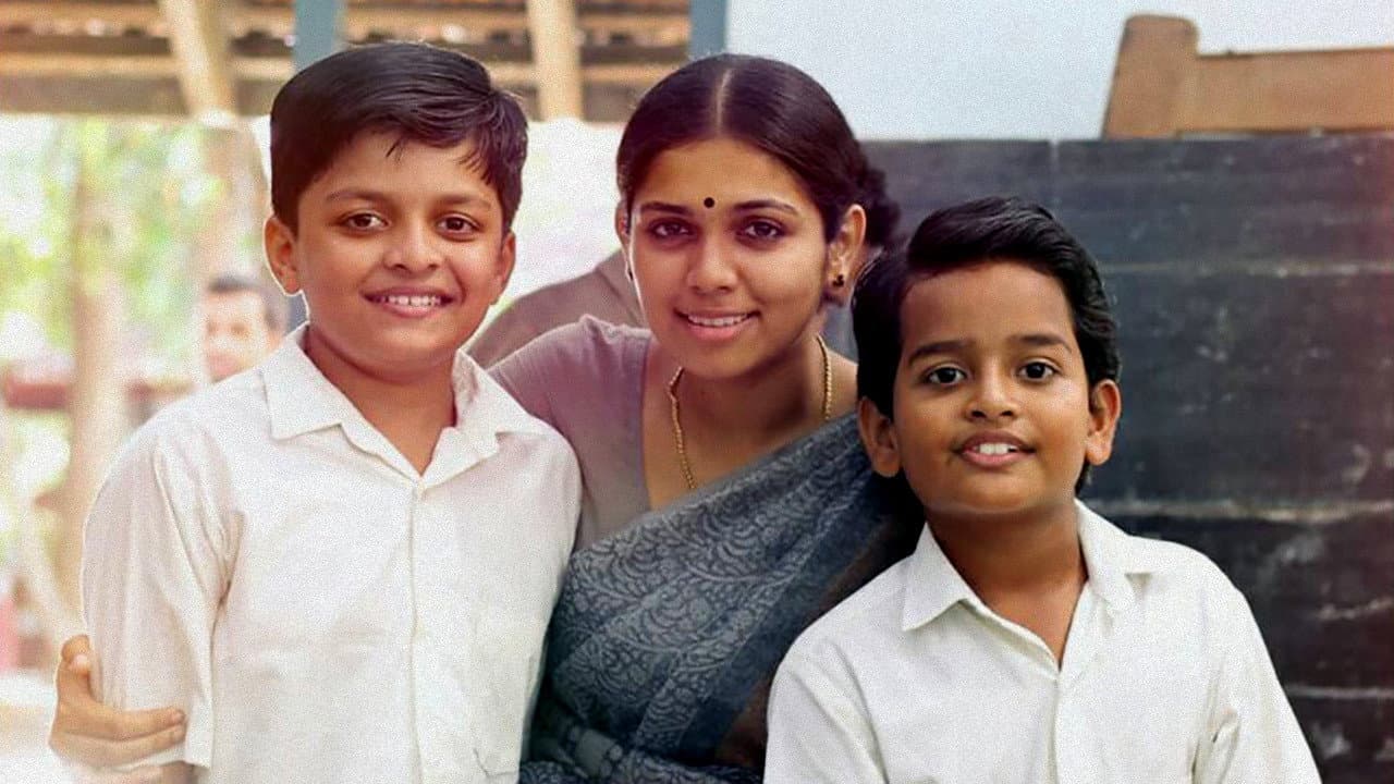 Backdrop for Kolumittayi