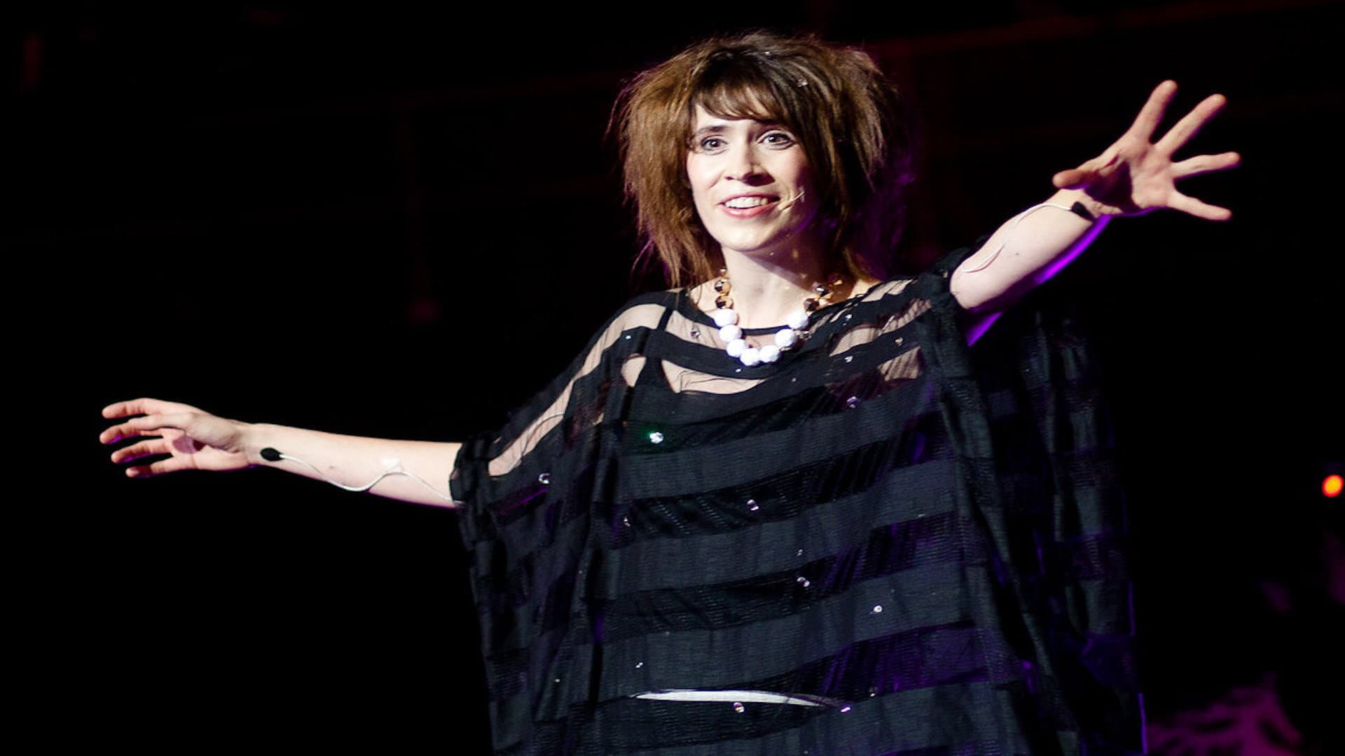 Backdrop for Imogen Heap: Live at Royal Albert Hall