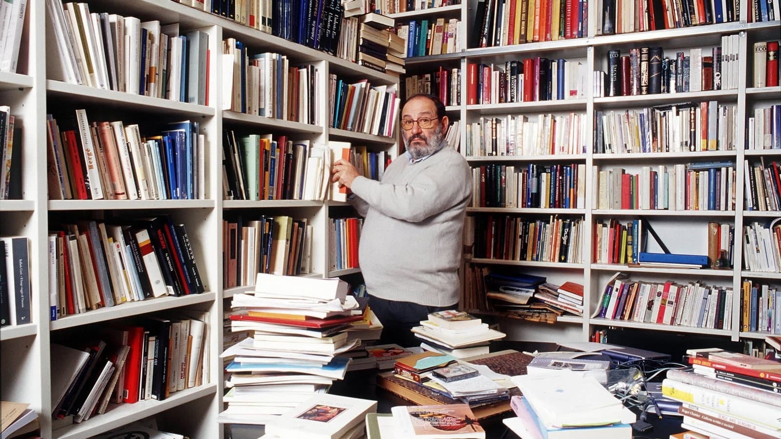 Backdrop for Umberto Eco: A Library of the World